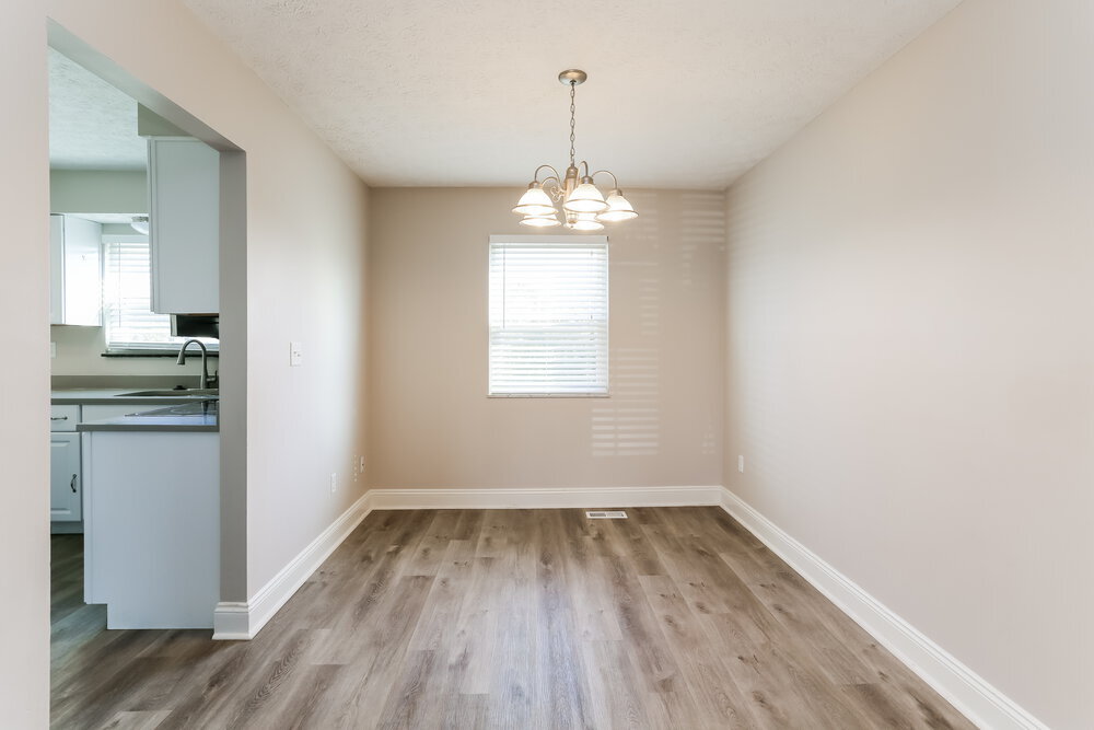 Building Photo - 6019 Tipperary Dr