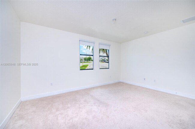 Building Photo - 10461 NW 82nd St