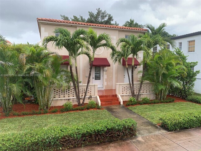 Primary Photo - 19 Sidonia Ave