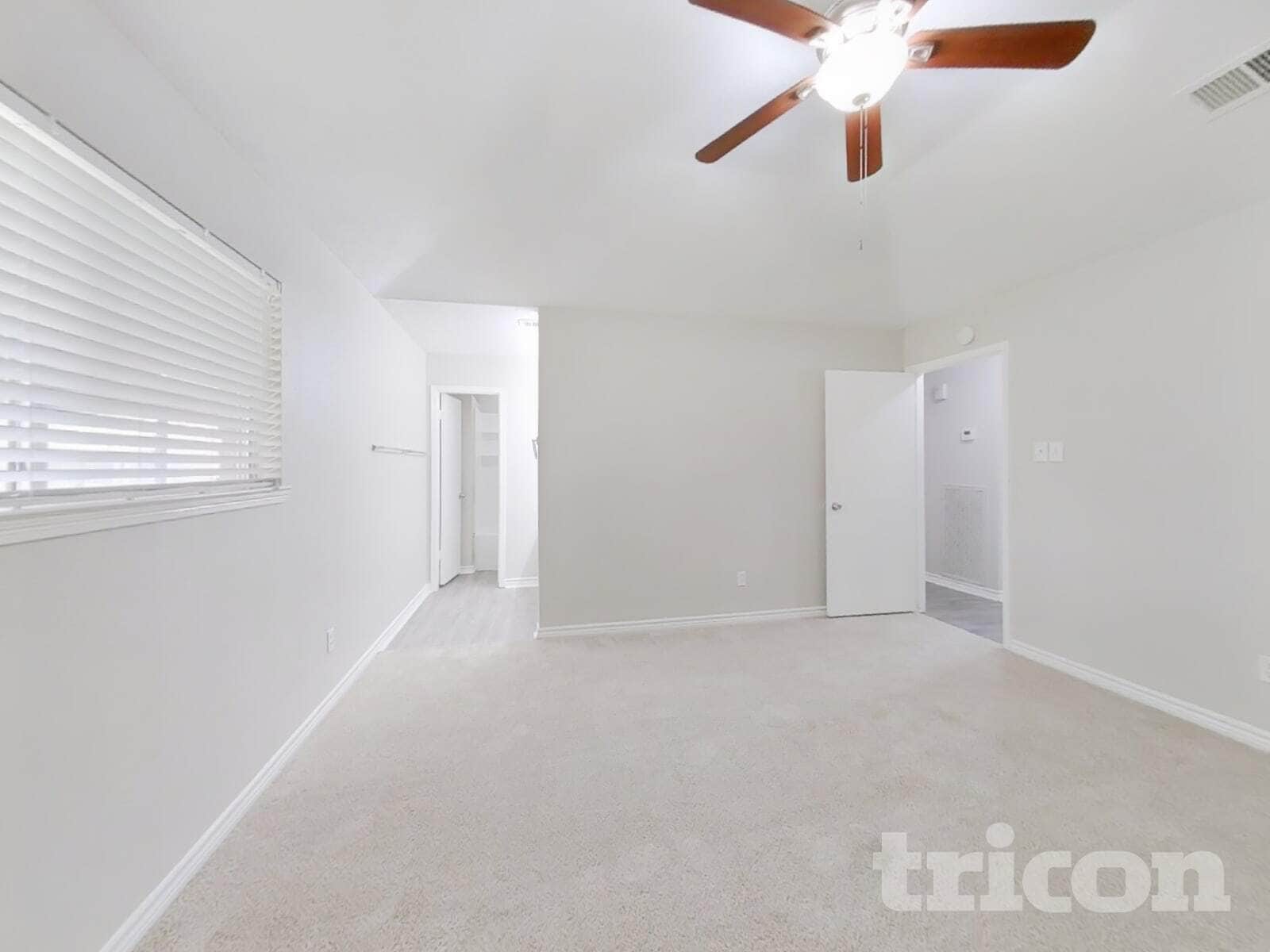 Building Photo - 5519 Bridgegate Dr