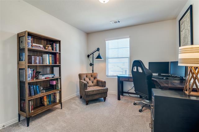 Building Photo - 7230 Vlg Fls Ln