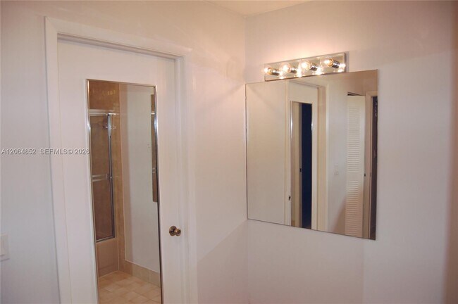 Building Photo - 10957 SW 73rd Terrace