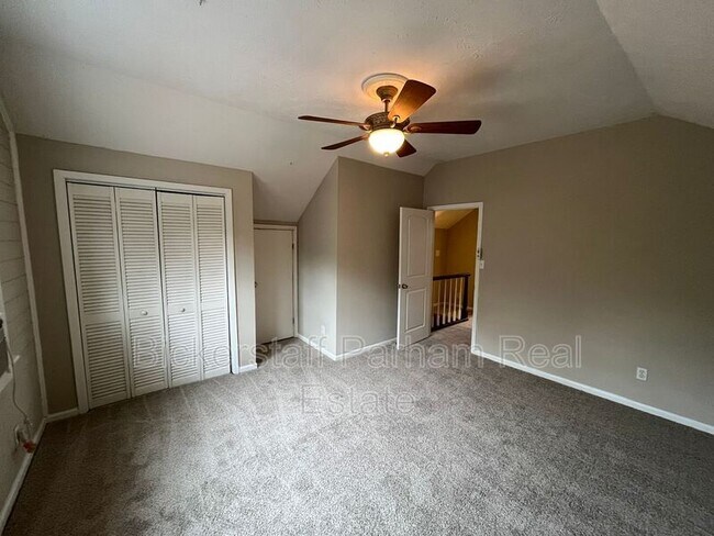 Building Photo - 1409 16th Ave