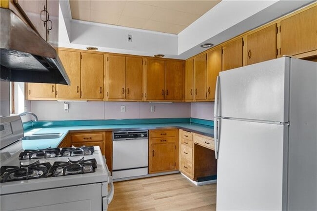 Building Photo - 1306 Ridge Ave
