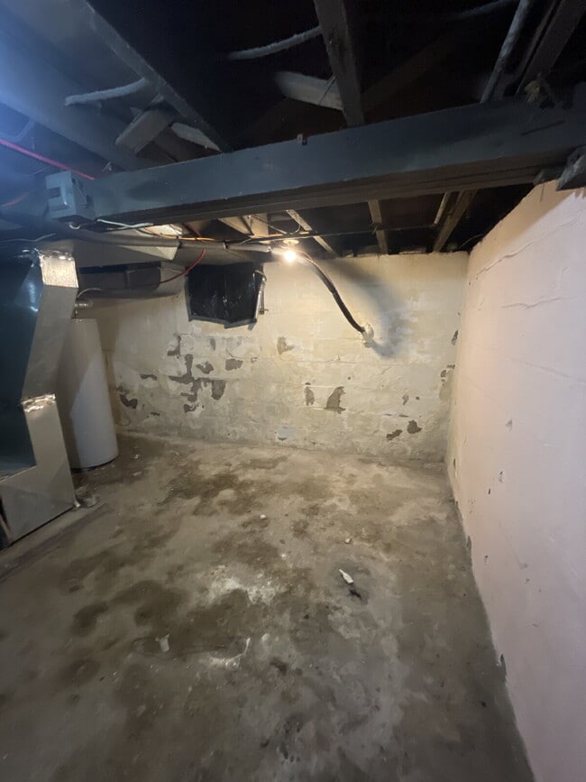 Building Photo - 618 Penn Ave