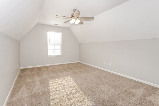 Building Photo - 6156 Trail Creek Ln