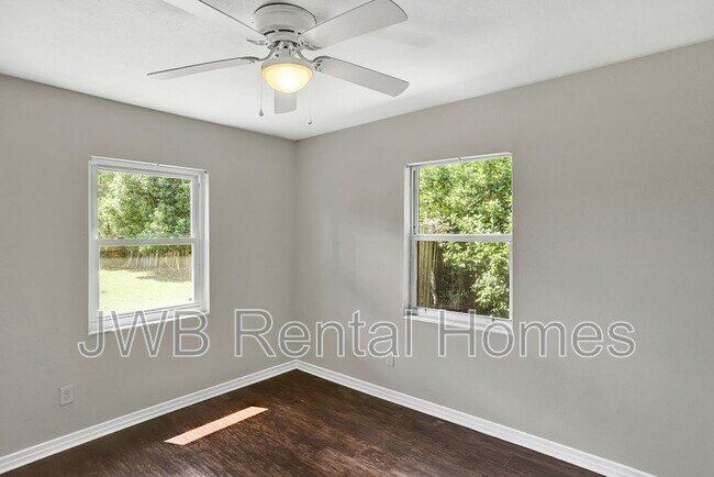 Building Photo - 2328 Wilmont Ave