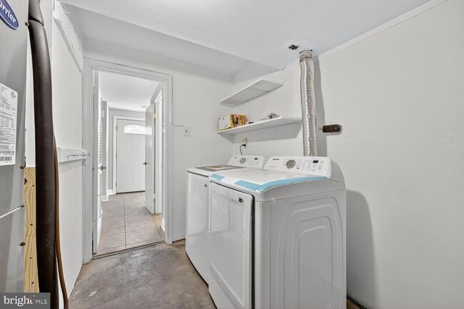 Building Photo - 1532 Potomac Heights Dr