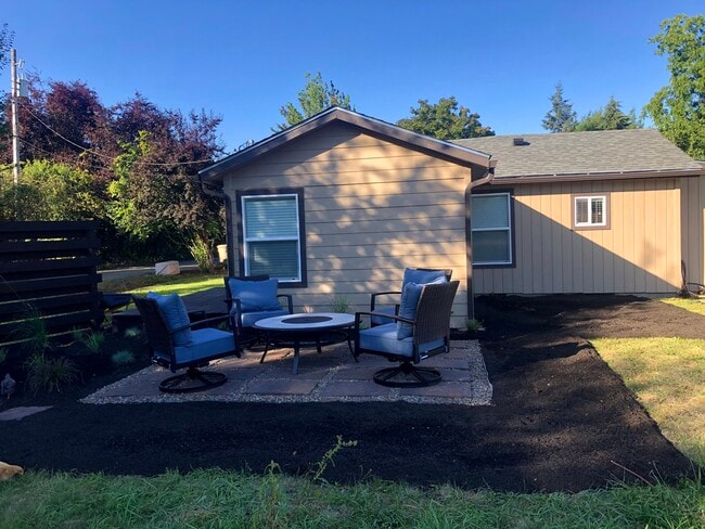 Outdoor Patio - 2035 Perfect Ln SW