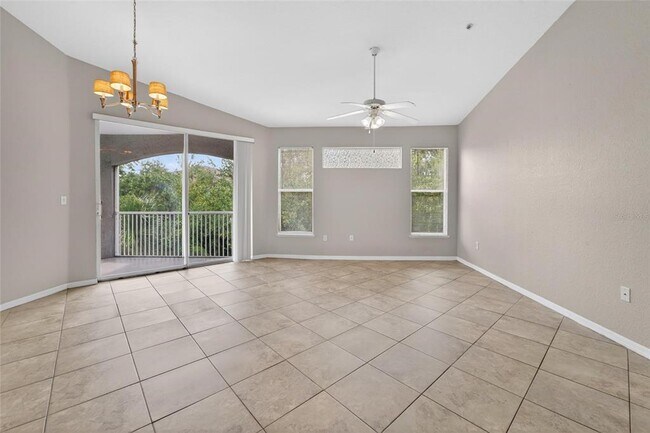 Building Photo - 5611 Legacy Crescent Pl