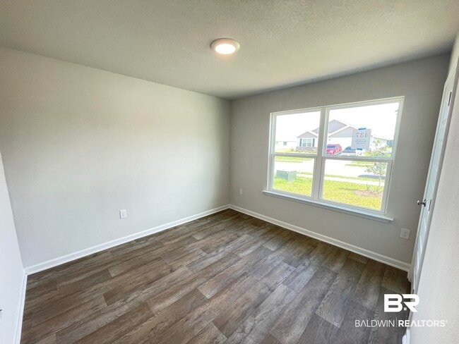 Building Photo - 10415 Ruffian Route