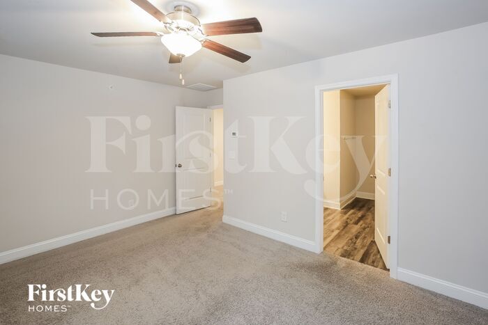 Building Photo - 2029 Cypress Village Dr NW