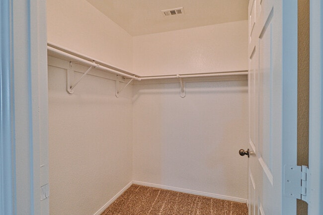 Building Photo - 5250 S Rainbow Blvd