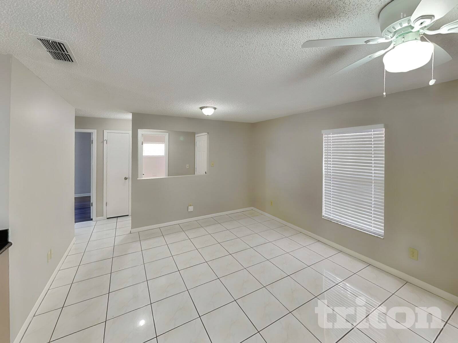 Building Photo - 1924 Derbywood Dr