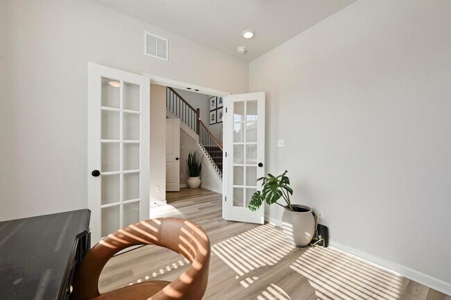 Building Photo - 870 Texas Sage Loop