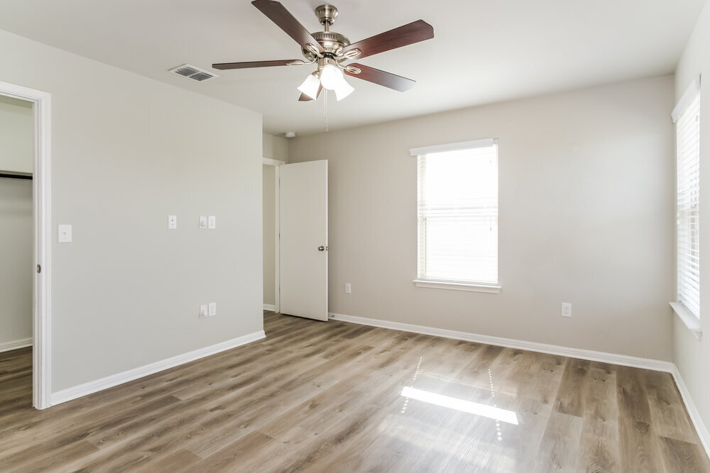 Building Photo - 311 Eagle Brook Ln