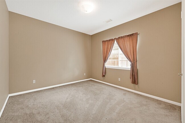 Building Photo - 4314 Amber Lake Dr