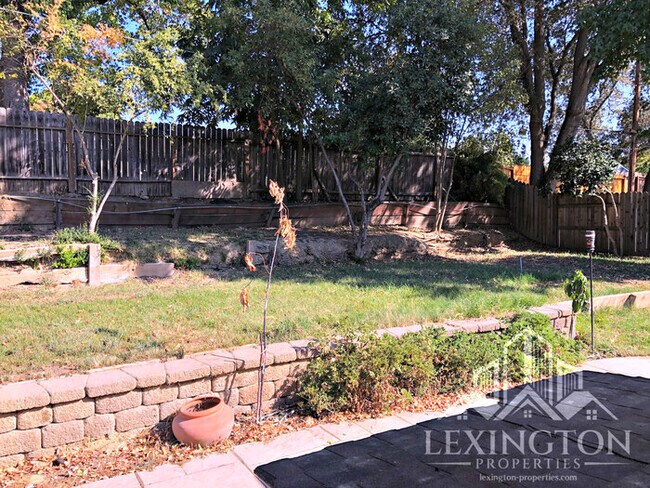 Building Photo - 5304 Ronnie St