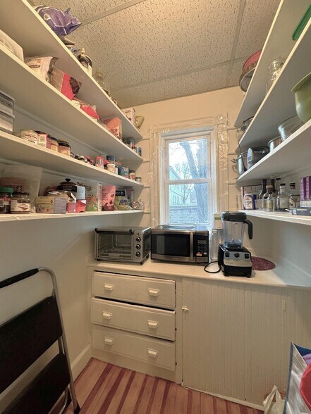 Building Photo - 28 Lexington Ave