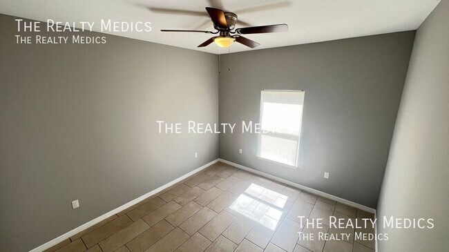 Building Photo - 1342 Defender St NW