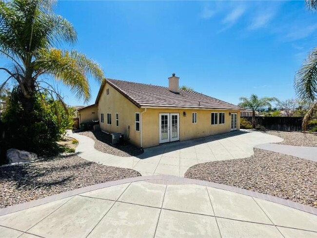 Building Photo - 27970 Sunlight Ct