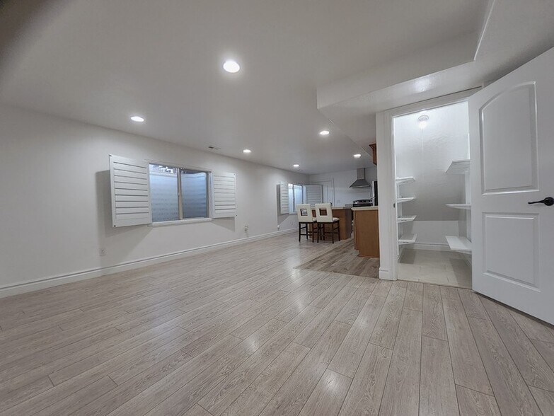 Building Photo - 1199 S 1510 E