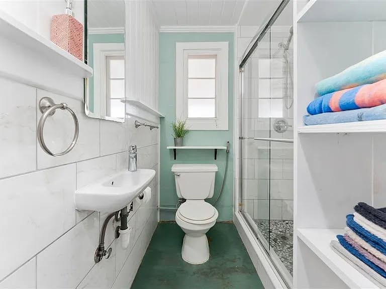 Building Photo - 1604 58th St S