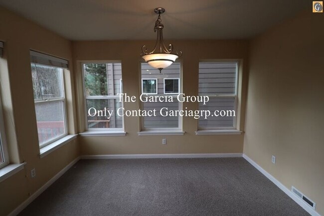 Building Photo - 3212 Wild Rose Loop