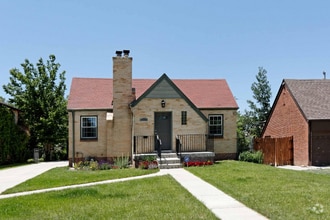 Building Photo - 2521 Krameria St