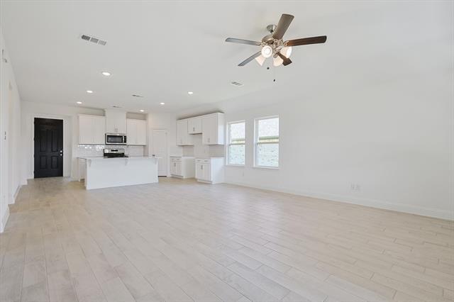 Building Photo - 321 Portina Dr