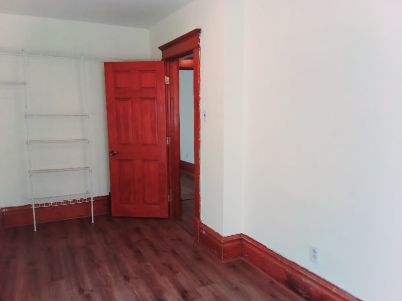 Building Photo - 111 7th St NE