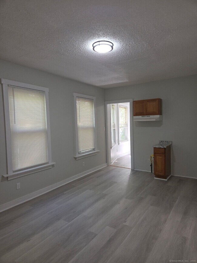 Building Photo - 43 Gilbert Ave