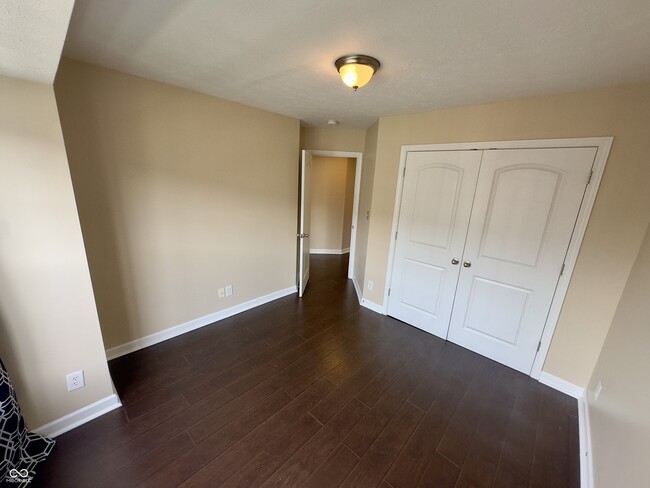 Building Photo - 9094 Demarest Dr