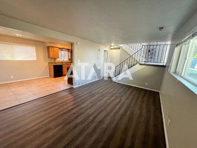 Building Photo - 5875 Highland Dr