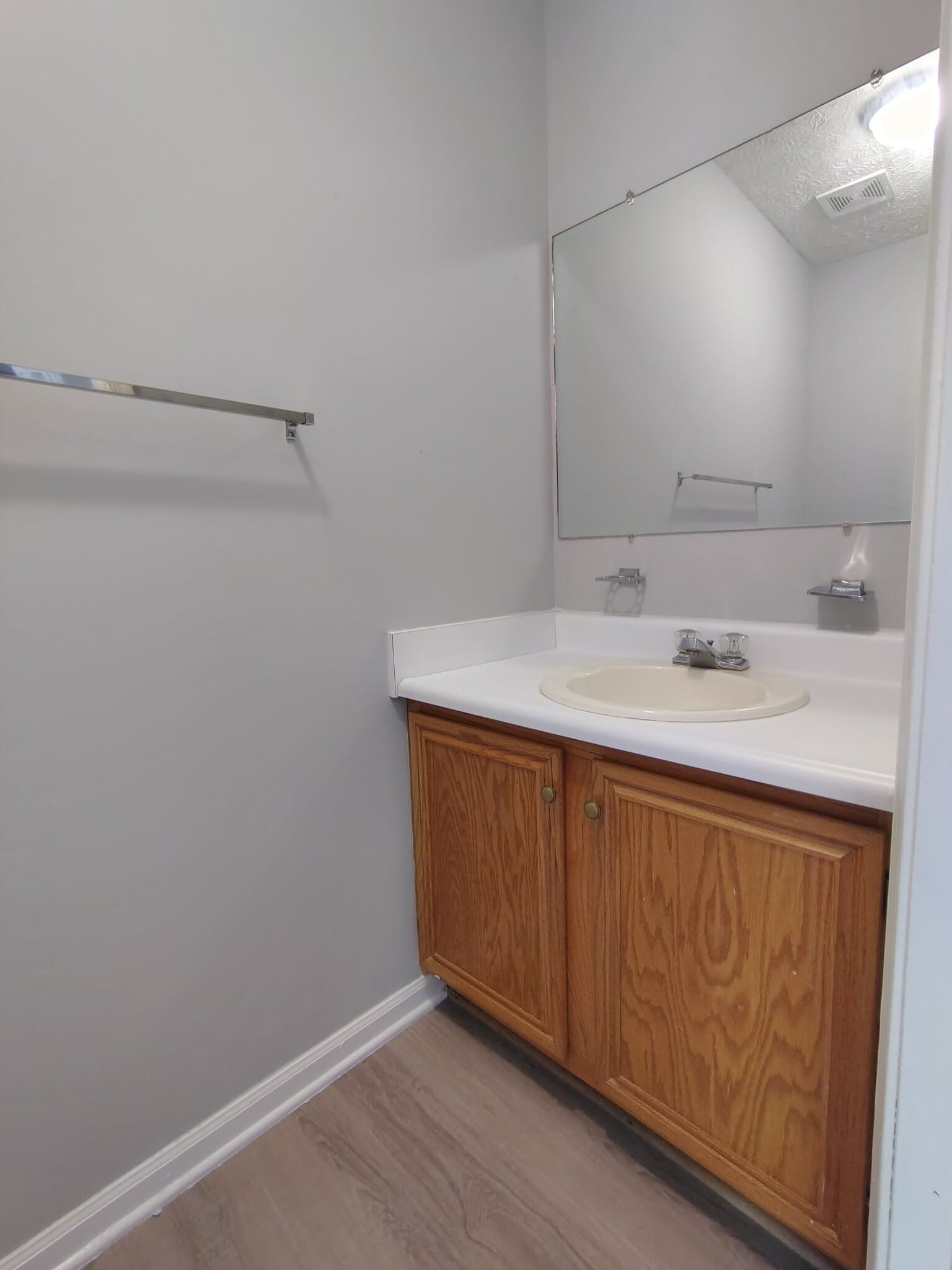 Building Photo - 30 Fonda Dr