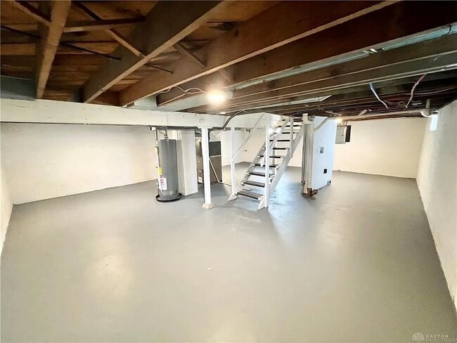 Building Photo - 753 Cosler Dr