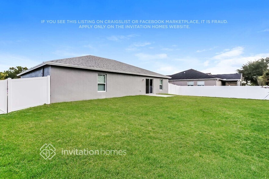 Building Photo - 4532 SW Floral St