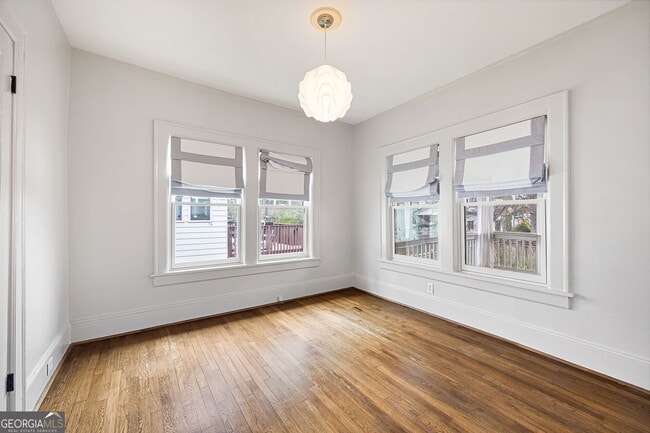 Building Photo - 193 Feld Ave