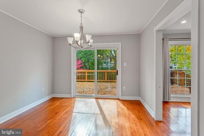 Building Photo - 12027 Cheviot Dr