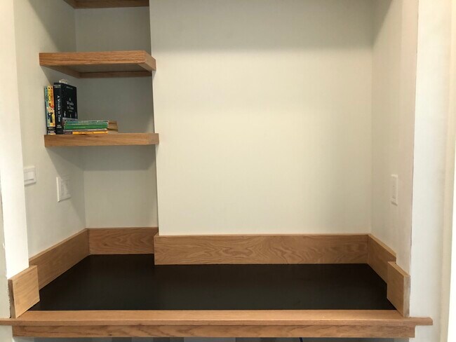 Building Photo - 3622 Landa St