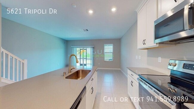 Building Photo - 5621 Tripoli Dr