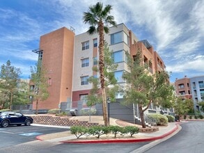 Building Photo - BRIGHT CONDO WITH BALCONY IN SOUTH LAS VEGAS