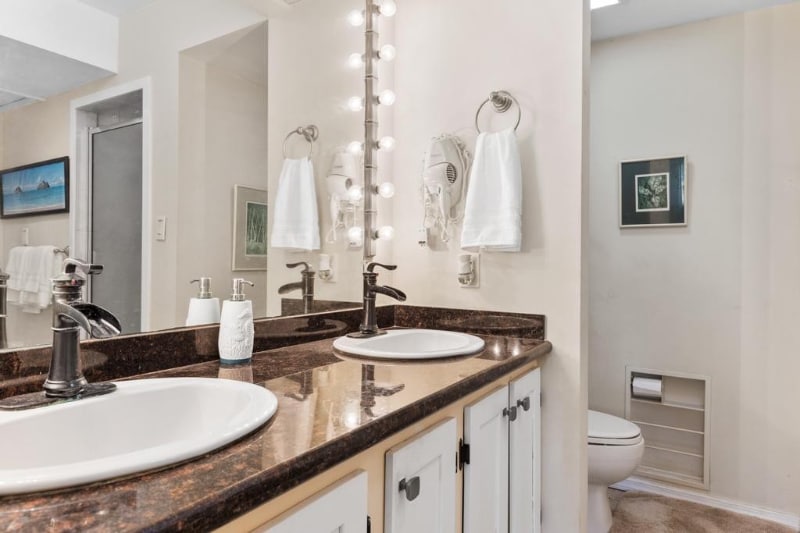 Building Photo - 75-6082-6082 Ali‘i Dr