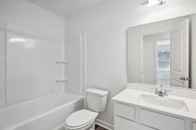 Building Photo - 3020 Fulong Dr