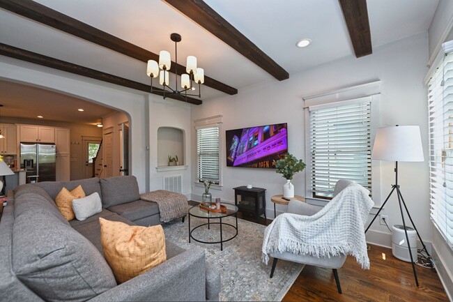 Building Photo - **NEWER HOME IN THE HEART OF EAST NASHVILL...