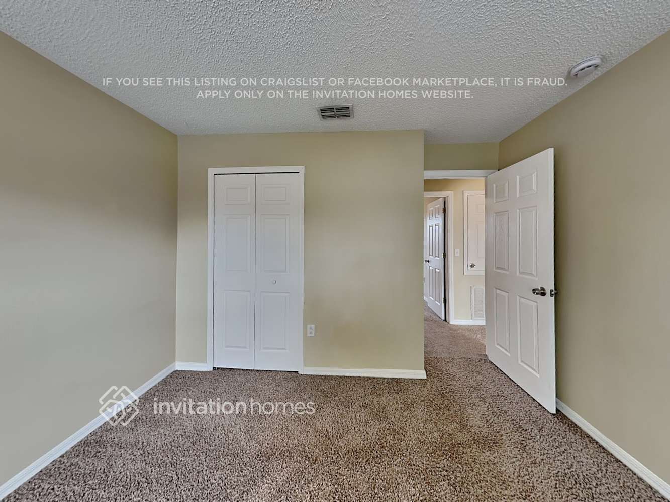 Building Photo - 3876 La Flor Dr