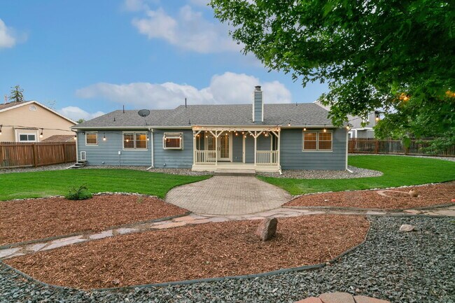 Building Photo - 3-Bed Ranch Retreat in Briargate Just 15 M...