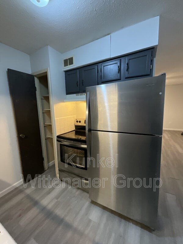 Building Photo - 1320 N 1st St