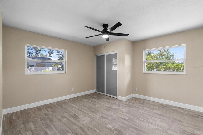 Building Photo - 5901 Denver St NE