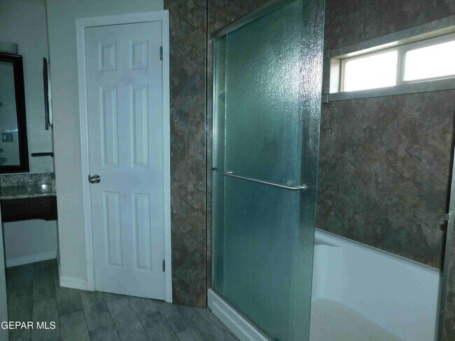 Building Photo - 3516 Proud Eagle Dr